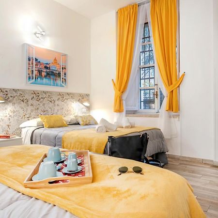 Vatican36 Guest House Рим Екстер'єр фото